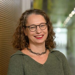 Prof. Dr. Stephanie Reich