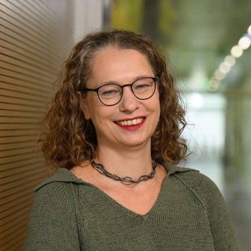 Prof. Dr. Stephanie Reich